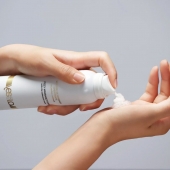Массажная пена Fizzy Massage Foam - 150 мл. - YESforLOV - купить с доставкой в Норильске