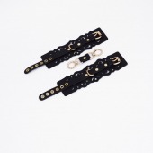 Черные кожаные наручники с узорами и золотистой фурнитурой - Crazy Handmade - купить с доставкой в Норильске