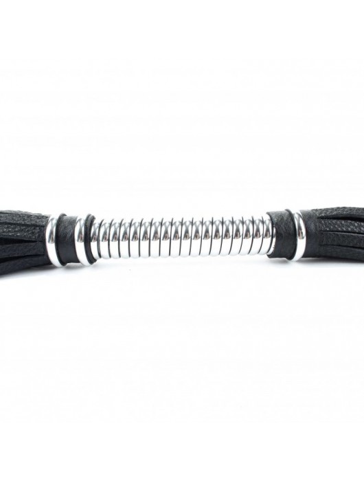 Черная длинная плеть с серебристой ручкой - 56 см. - БДСМ Арсенал - купить с доставкой в Норильске