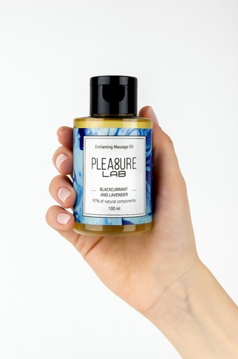 Массажное масло Pleasure Lab Enchanting с ароматом черной смородины и лаванды - 100 мл. - Pleasure Lab - купить с доставкой в Норильске