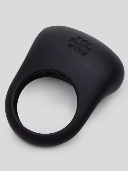 Черное эрекционное виброкольцо Sensation Rechargeable Vibrating Love Ring - Fifty Shades of Grey - в Норильске купить с доставкой